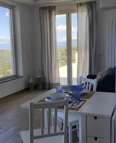 Francesco Apartmán Castellabate